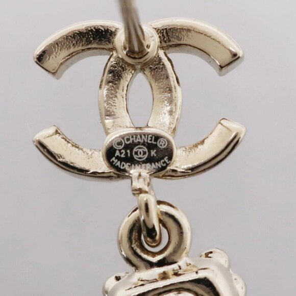 CHANEL CC Logos Rhinestone Pearl Bottle Stud Earrings Gold Tone A21K Auth w/Box - Picture 4 of 5